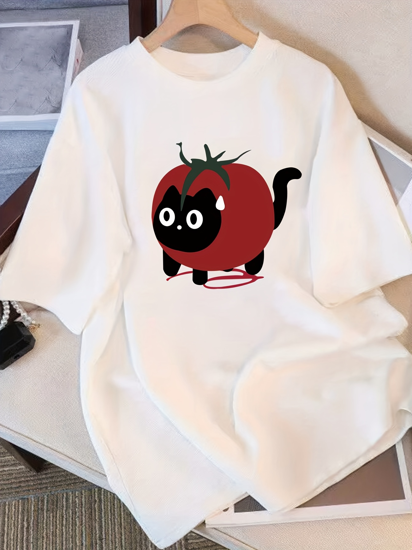 Dames T-shirt met schattig tom - Summer Clothing Staples recensie en prijs