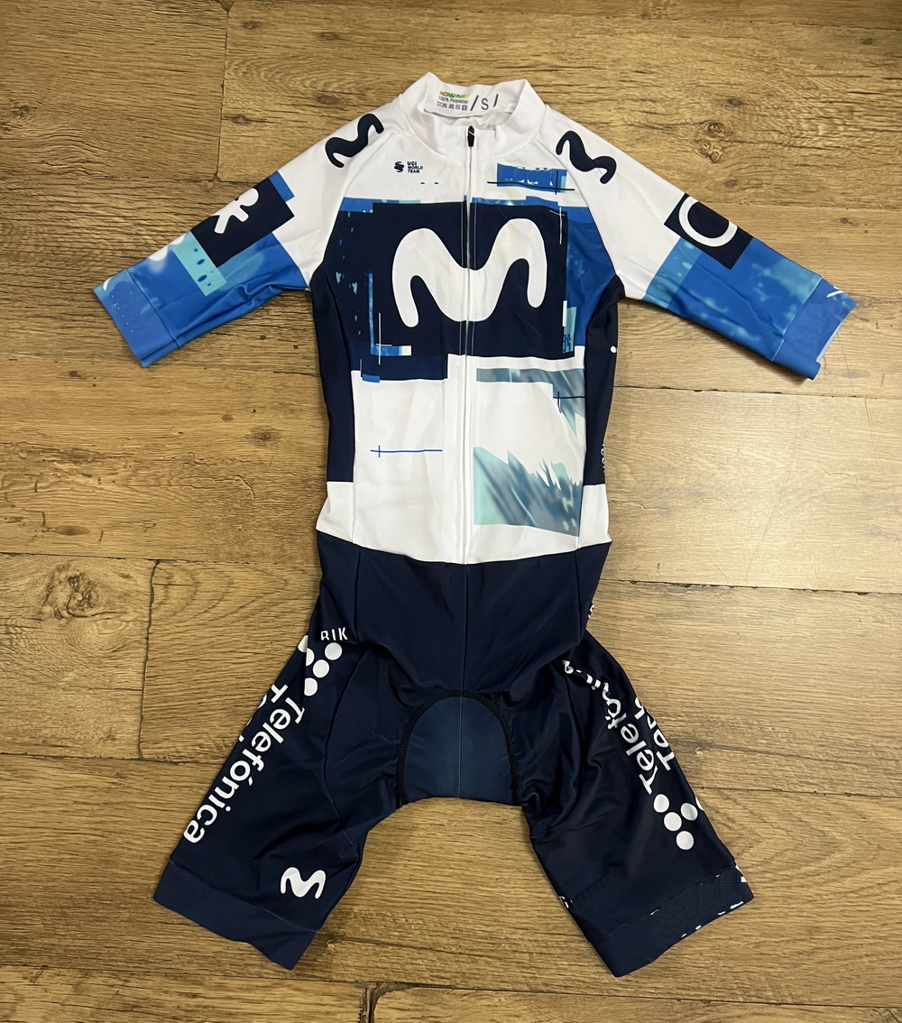 LASER CUT Schaatspak 2026 MOVI - Summer Clothing Material recensie en prijs